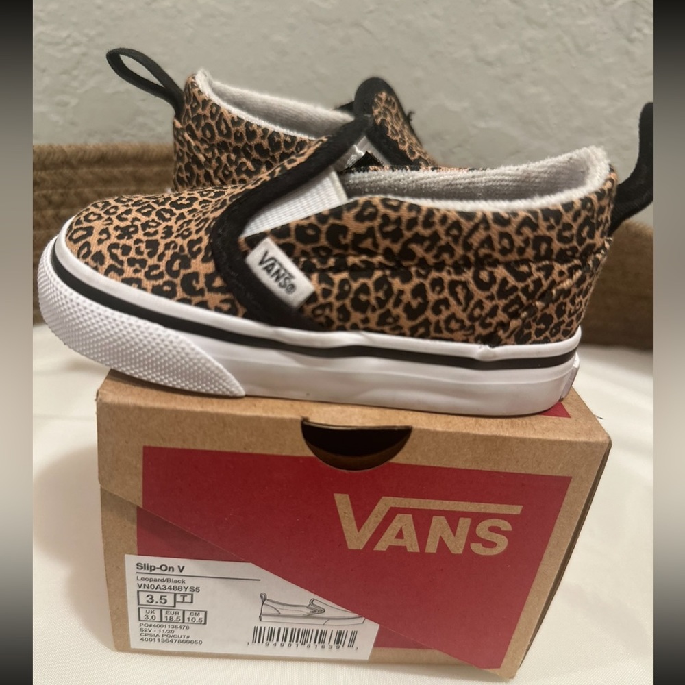 Size 3.5 cheetah vans
